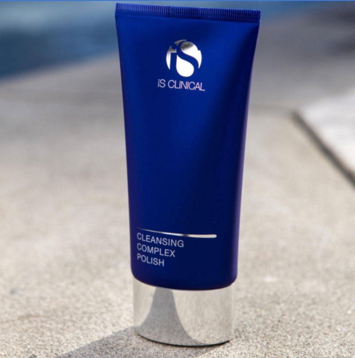 IS Clinical Cleansing Complex Polish