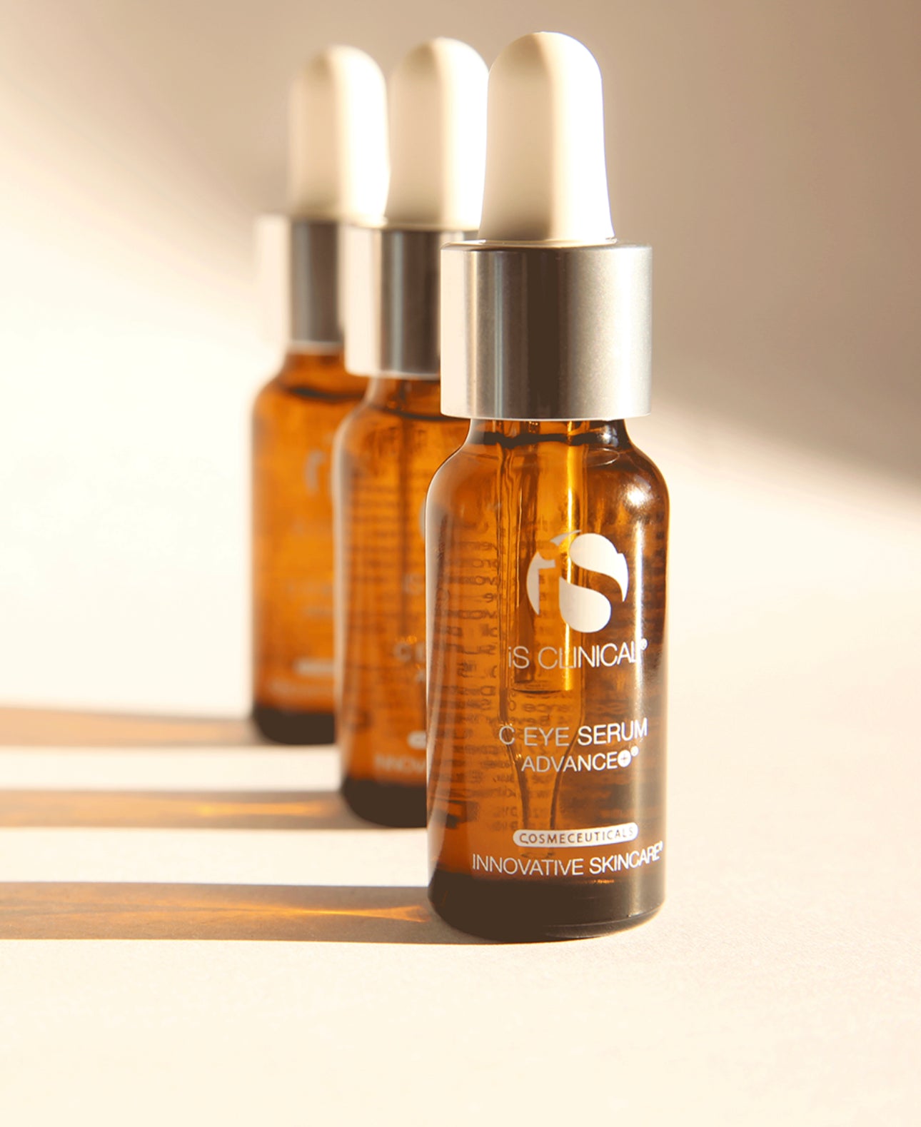 IS Clinical C Eye Serum Advance+